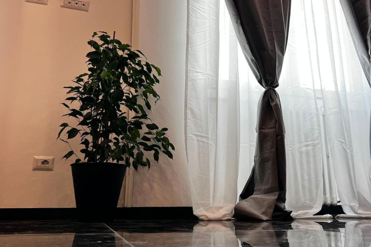 Prestigioso Trilocale Sui Navigli Con A/C & Wi-Fi Apartment Milano Exterior foto